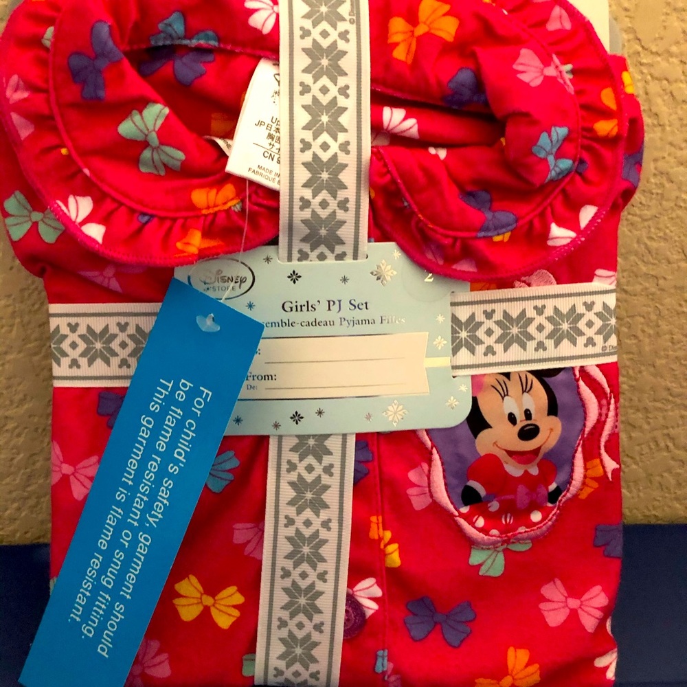 Disney Minnie Mouse pj sets!